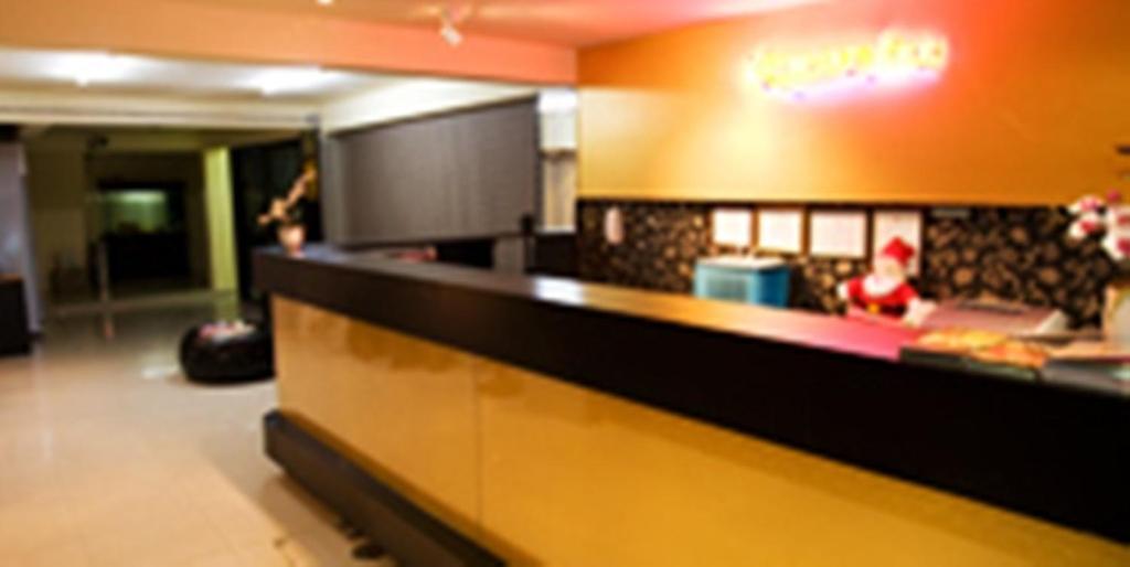 בנגקוק Bombay Inn מראה חיצוני תמונה
